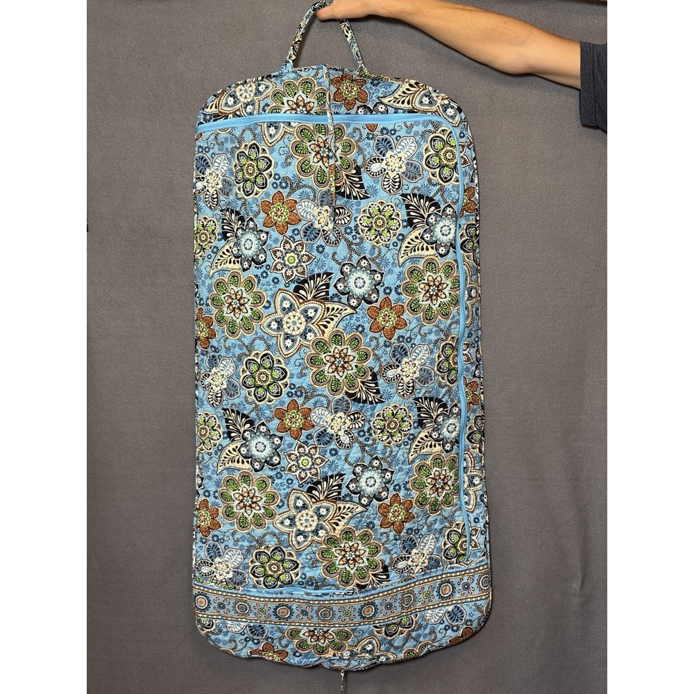 Vera Bradley Hanging Quilted Garment Bag Bali Blue Luggage Carrier